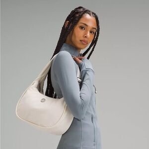 Lululemon Mini Shoulder Bag 4L- White Opal